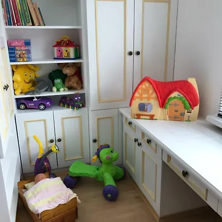 Winkler Apartment